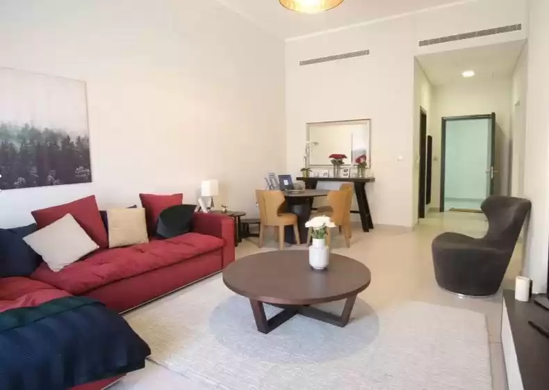 Жилой Готовая недвижимость 1 спальня Н/Ф Квартира  продается в Аль-Садд , Доха #10059 - 1  image 